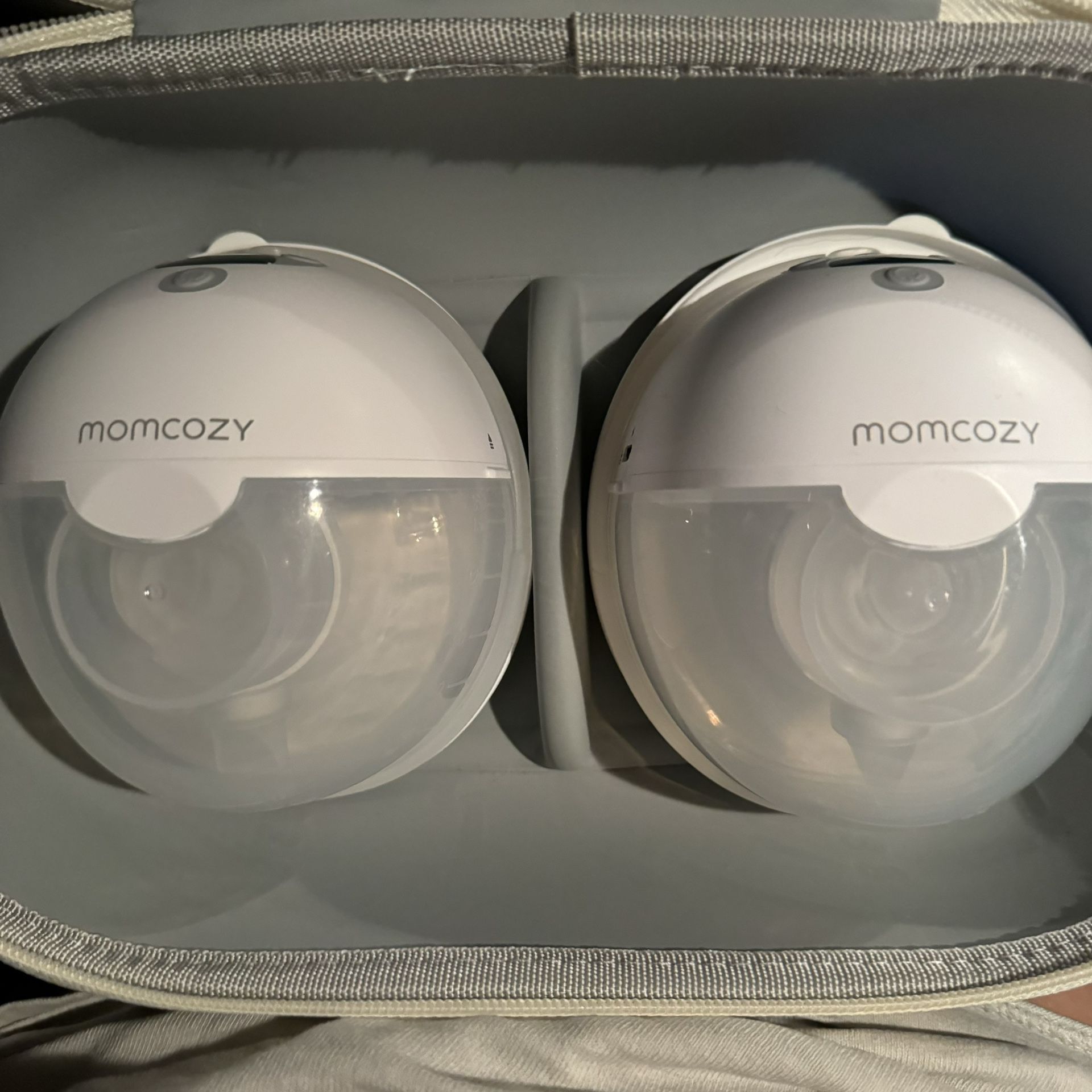 Momcozy M5