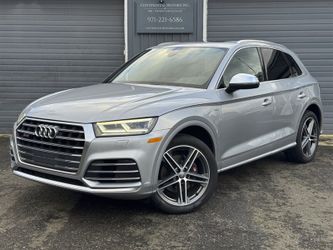 2018 Audi SQ5 3.0T quattro Premium Plus