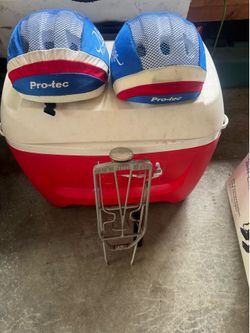 Bike helmets/rack