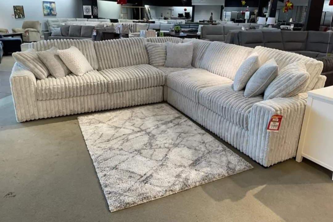 Ashley 3-Piece Sectional Couch