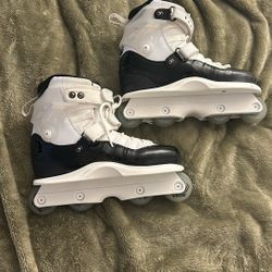 Gawds  Skates  10 .5   $300