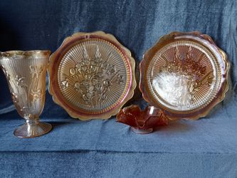 Carnival Glass Collection 4-Piece Set