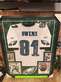 Terrell Owens jersey JSA COA framed jersey