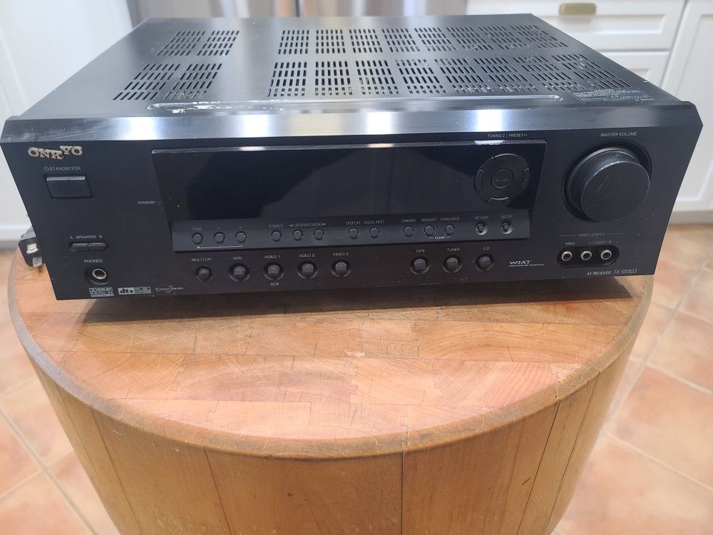 Onkyo 5.1 Surround Sound System