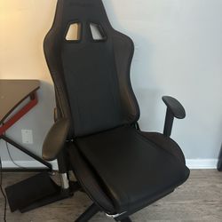 Gaming Chair With Speakers 