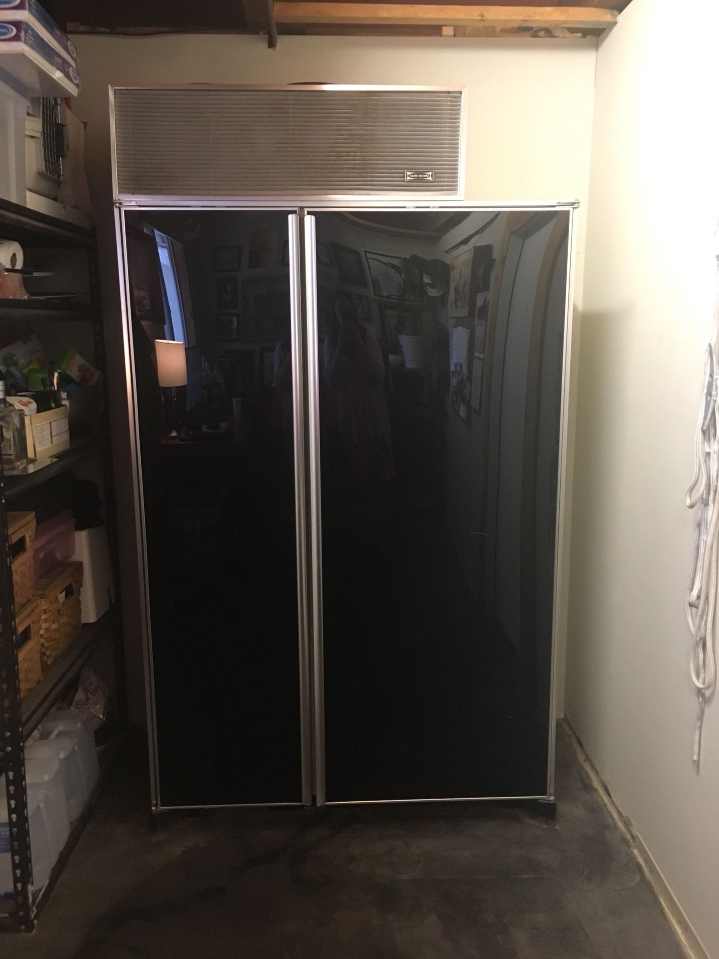 Sub-Zero Model No. 3211 RFD