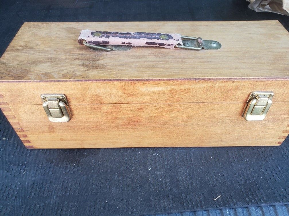 Vintage Tool Box Perfect For Small Tools 20x5