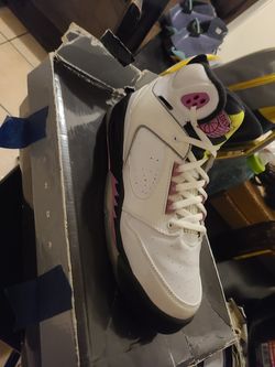 Jordans sixtyplus 6.5 y Women