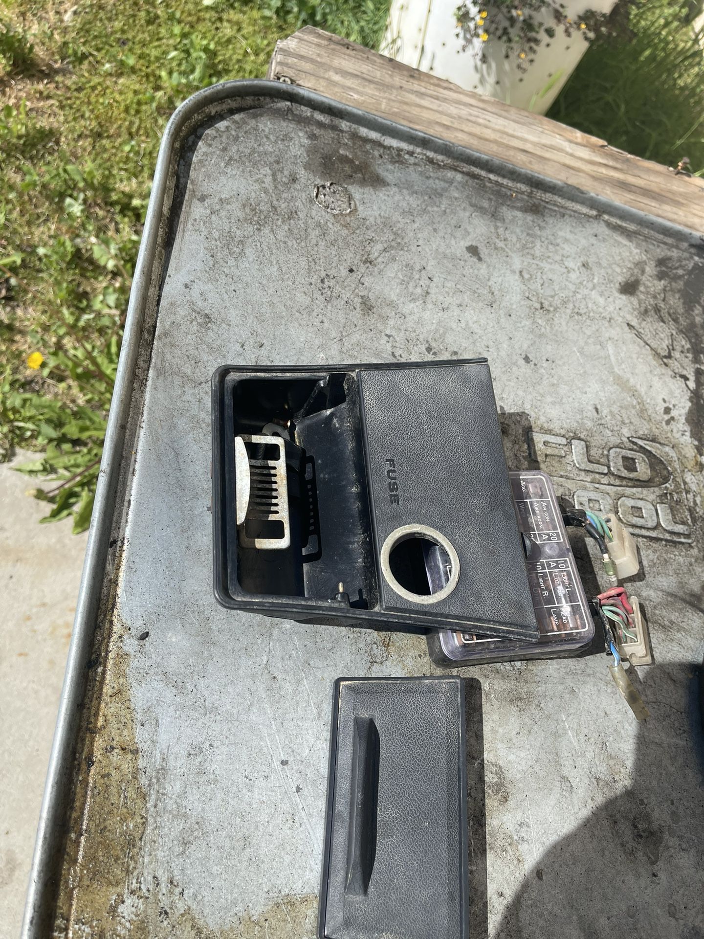 Datsun 240z Series 1 Fuse Box, Ash Tray , Lighter
