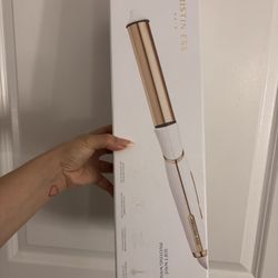 Kristin Ess 1.25” curling wand