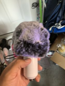 Studio microphone pop fur