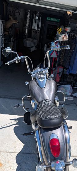 09 Kawasaki vulcan 900 0nly 5k miles