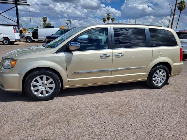 2011 Chrysler Town & Country