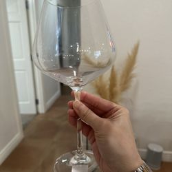 Crate And Barrel Wine Glasses 