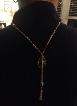 Virgin Mary Necklace gold or silver/ collar de la Virgen Maria en dorado y plateado