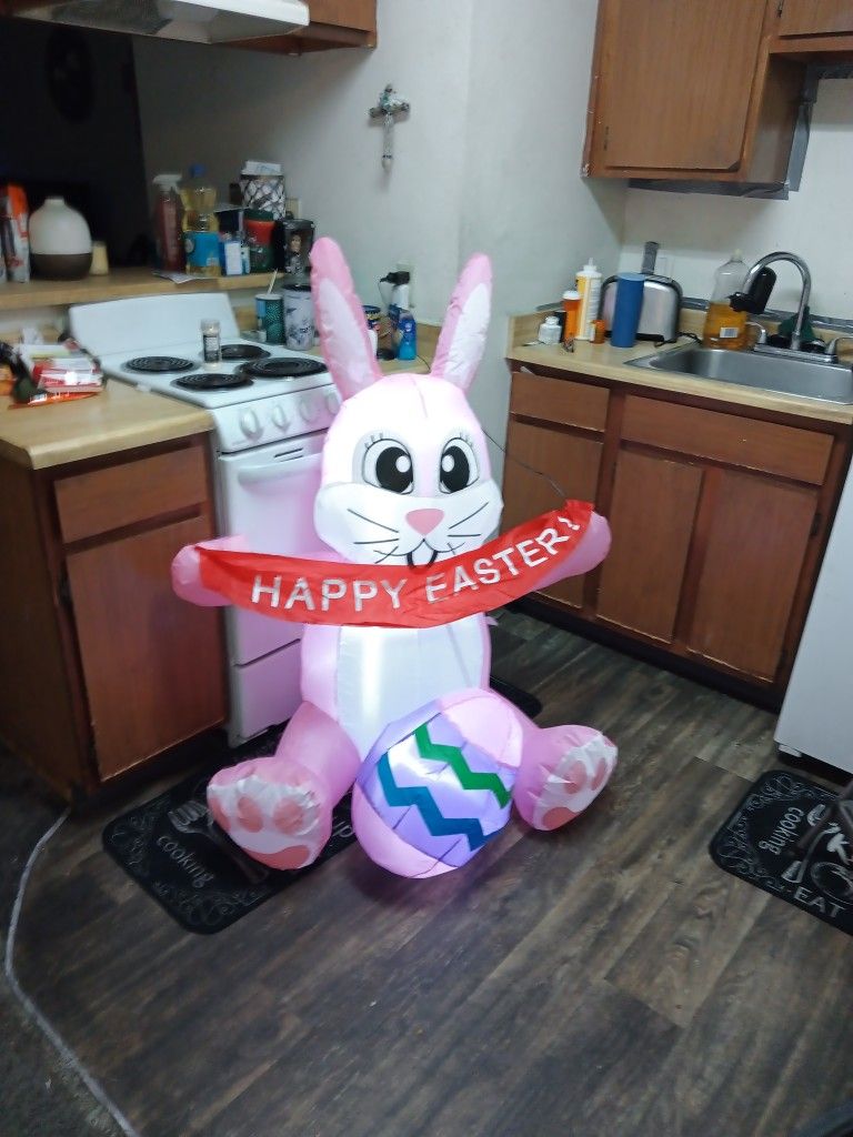 Easter 🐰