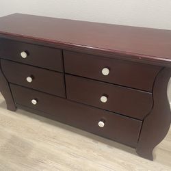 6 Drawer Dresser 