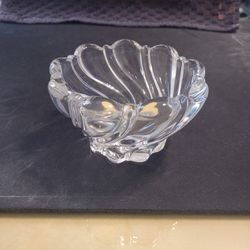 Vintage Mikasa "Peppermint Frost" Etched Lead Crystal Bowl 4-1/4"