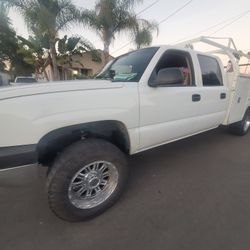 04 Chevy 2500 4x4