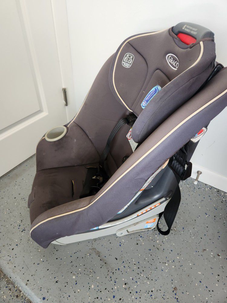 Graco Carseat