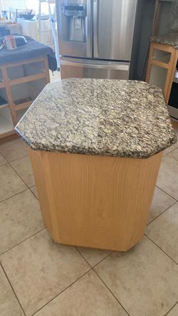 Kitchen cabinet island with countertop 33”length 30” width 36” height