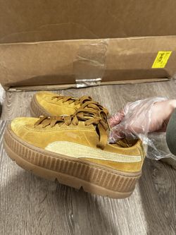 Puma Sneakers