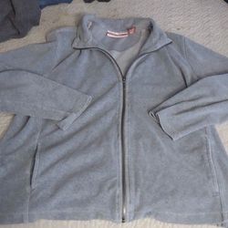 Brand New Gloria Vanderbilt Fleece Jacket 