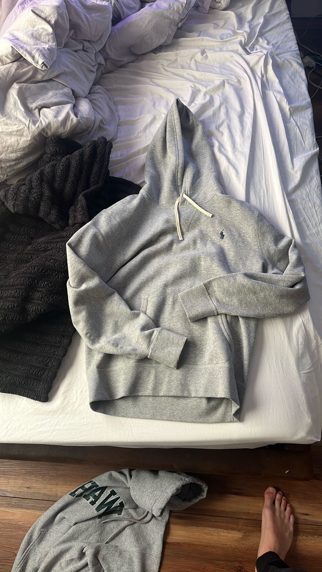 Brand New size Men’s Medium Polo Hoodie