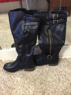 Black boots