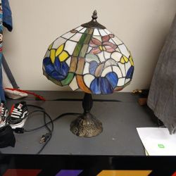 Tiffany Style Lamp