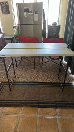 Heavy Duty Lifetime table 4’x2’