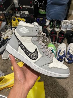 Sz 11 Air Jordan 1s High $100 FIRM NO TRADES