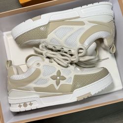 Louis Vuitton Skate Beige