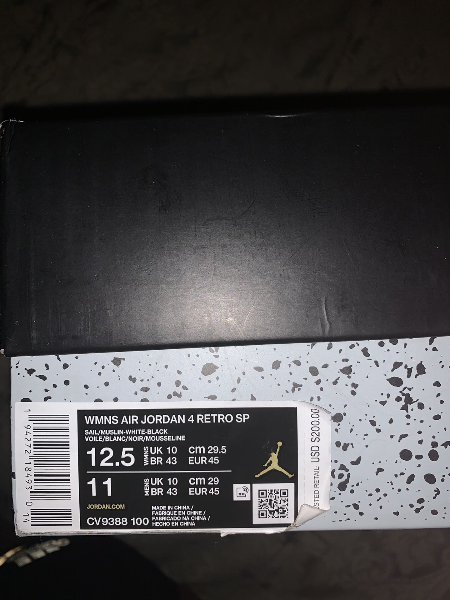 Jordan 4 off white Sail size 12.5 wmn’s/ 11 men’s
