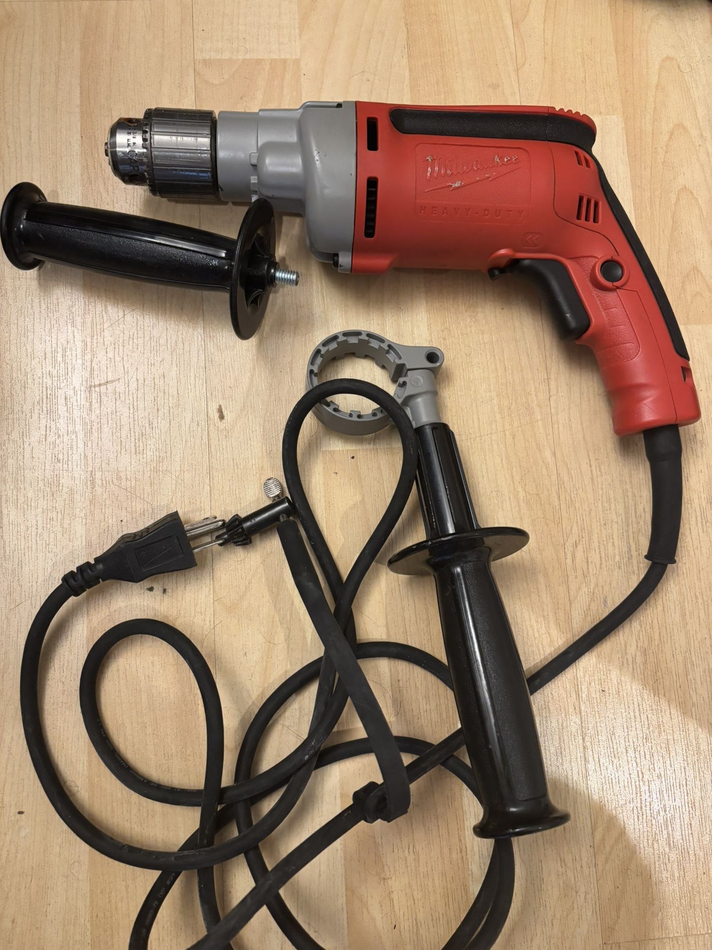 Milwaukee 3/8 Drill