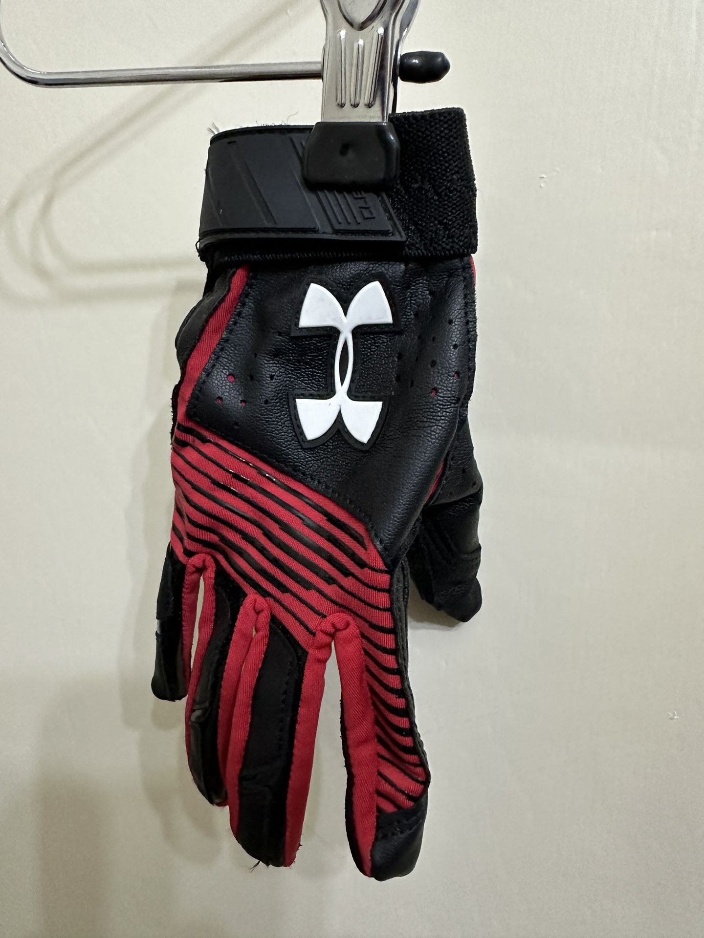 Under Armour Clean Up Batting Gloves Youth Size Small