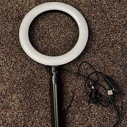 Ring light
