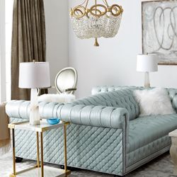 Old Hickory Tannery Twin Lakes Double Chesterfield Sofa 86”