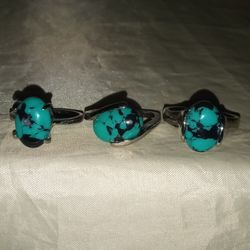 Black And Turquoise Stone Ring Silvertone Sizes  7,8,12