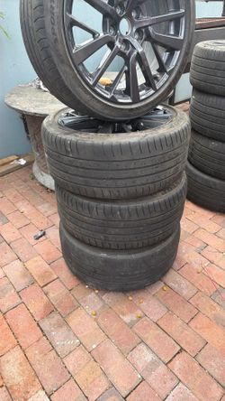Subaru rims asking 250