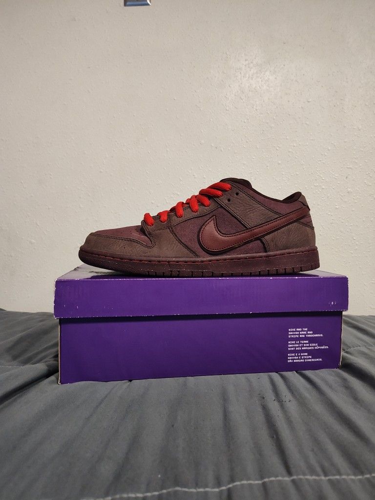 Nike SB Dunk Low City Of Love Size 11.5