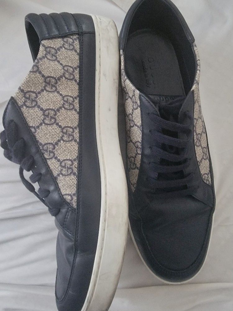 GUCCI GG blue/beige Men’s Luxury Sneaker size 12 (Certificate of authenticity)