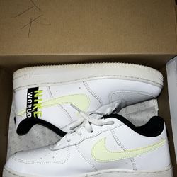 Nike Air Force 1 Low