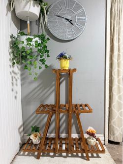 Plant stand, planter, plantero