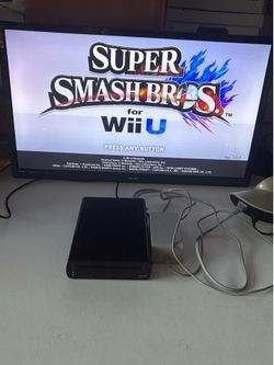 Nintendo Wii U 32GB Deluxe Console WUP-101(02) with Power cord