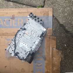 Low Mile 6l80e Valve Body With Techm