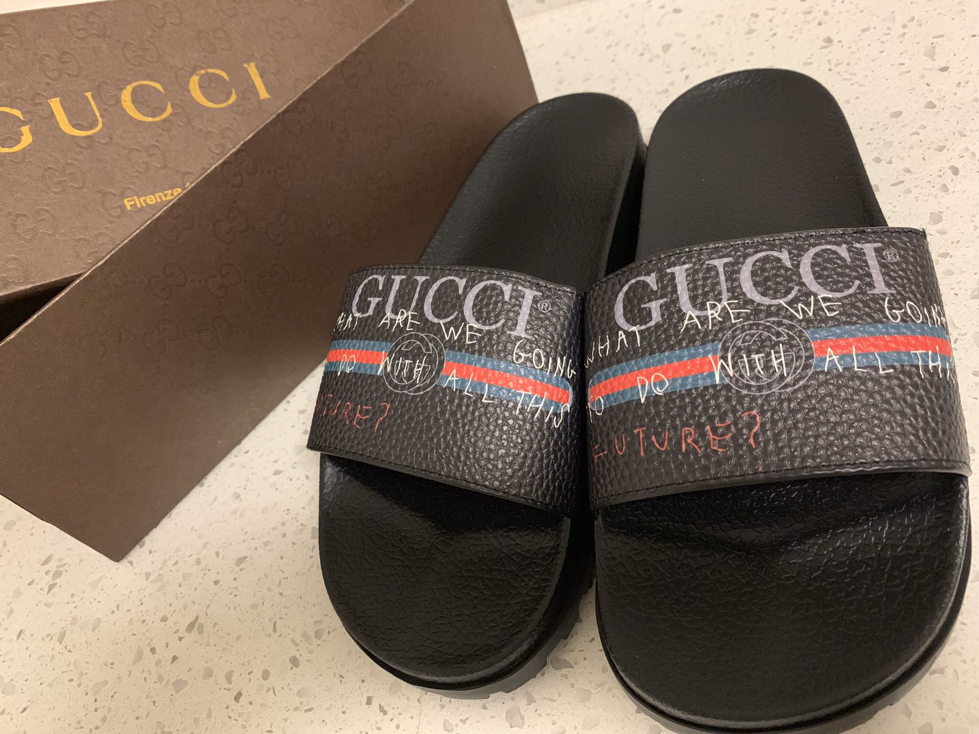 Gucci slides size 11