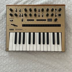 Korg Monologue Synthesizer