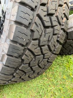 Toyota black wheels and tires SET