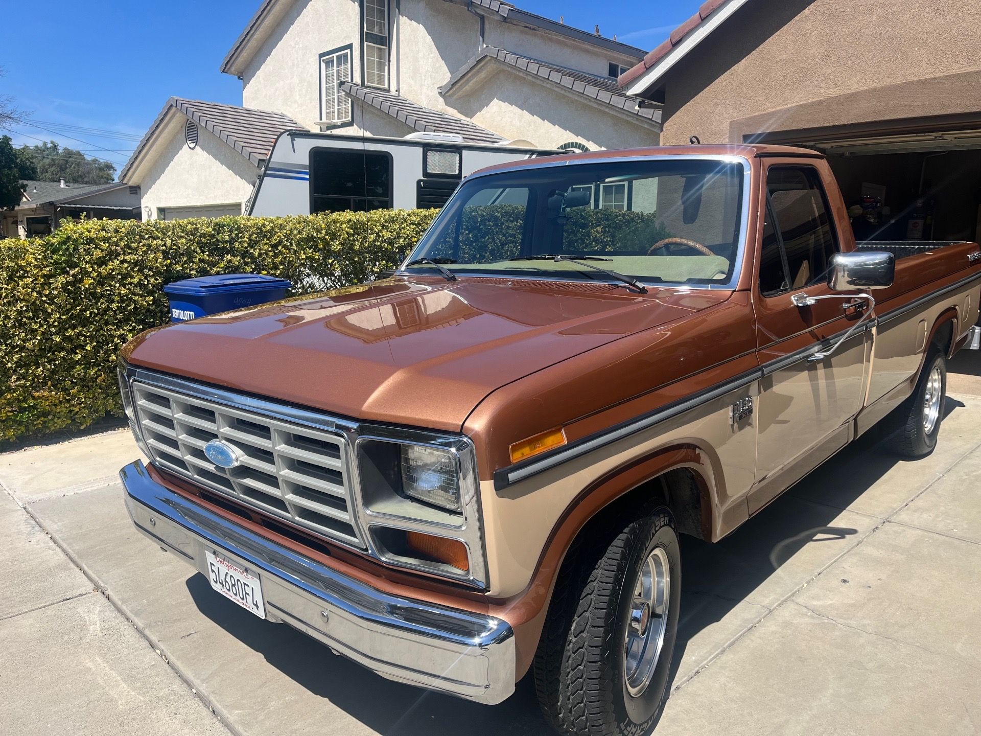 Ford F150 Explorer 1985